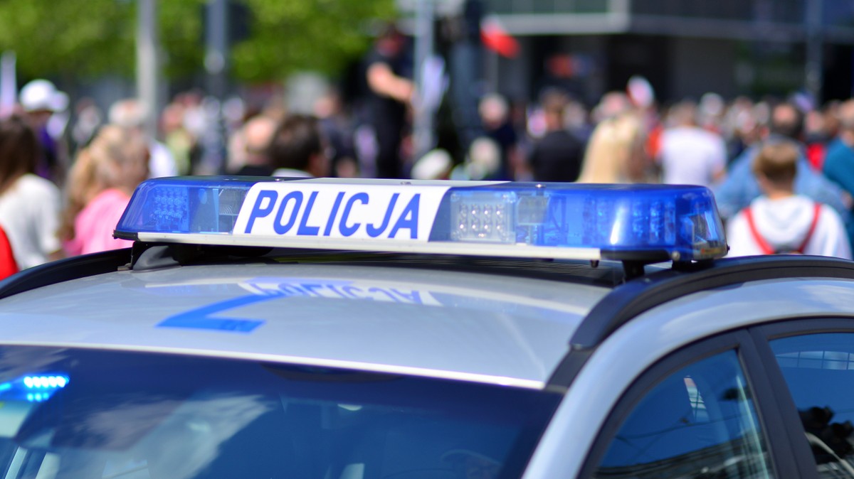 Uczeń zaatakował nauczycielkę podczas lekcji. Za to, że wytknęła mu błędy