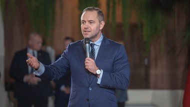 amerykanie zadzwonili do prezydenta, nie do prezydenta. "rząd nadal cz