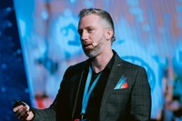 Dlaczego czekać na przyszłość, skoro możemy ją symulować?