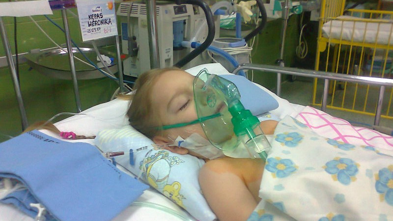 Tylko kosztowna operacja w USA może uratować życie 12-letniej Weroniki