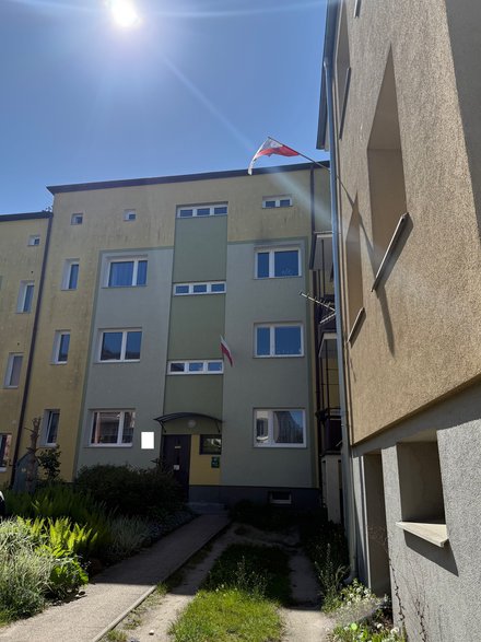 Blok w gdańskiej dzielnicy Siedlce, w którym znajduje się należące do Karola i Marty Nawrockich mieszkanie przejęte od Jerzego Ż.