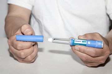 Hamis Ozempic injekciók kerültek a gyógyszerellátási láncba! Ezt nézze meg a dobozon és kupakon