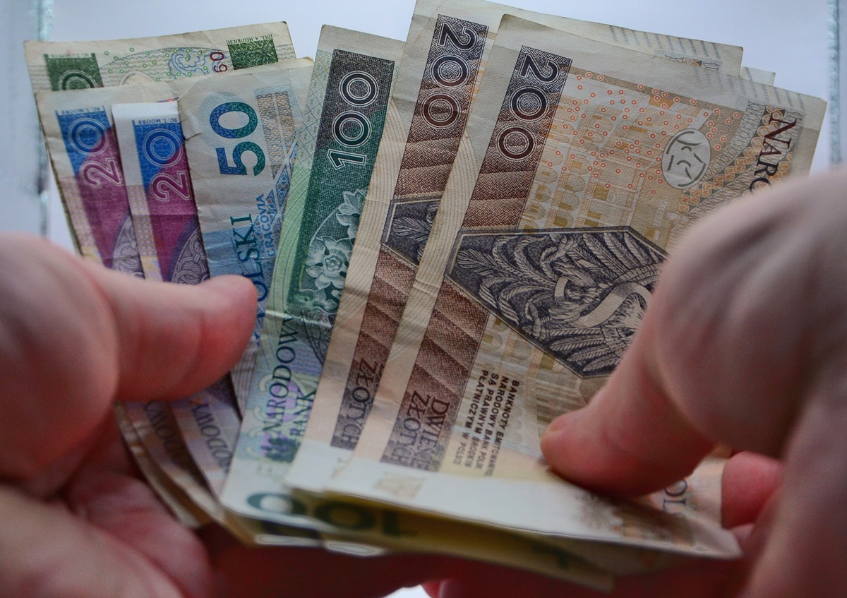 Osoby po 55 roku życia dostaną 490 zł od państwa w 2026