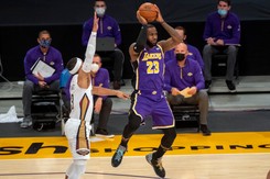 Druga z rzędu porażka Los Angeles Lakers. Blake Griffin 'ojcem' sukcesu