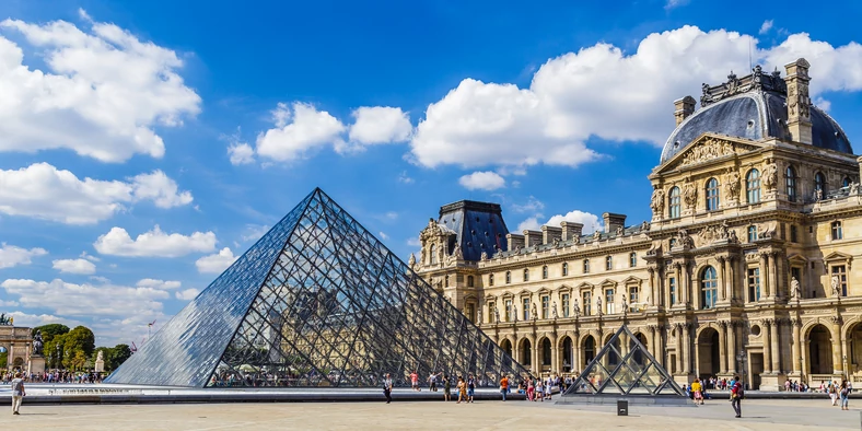 Paryż: co warto zobaczyć i zwiedzić? Atrakcje i historia - Podróże