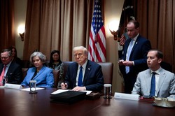 Trump uderza w wybory i imigrantów. Eksperci biją na alarm