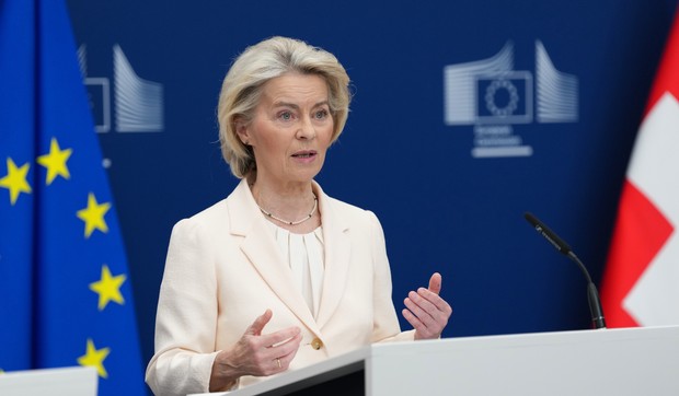  Ursula fon der Lajen