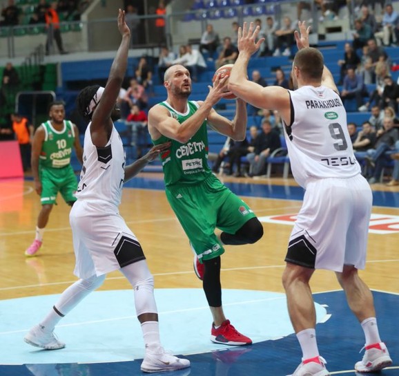 Rašon Tomas (levo) naidgrao je Cedevitu Olimpiju i Marka Simonovića na putu ka tituli MVP ABA Superkupa