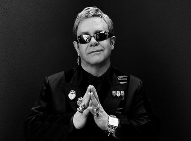 Elton John w maju zaśpiewa w Polsce