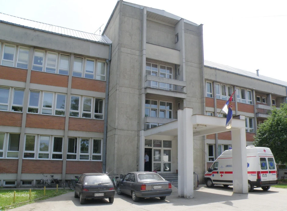 Dečaci zbog radoznalosti završili u bolnici