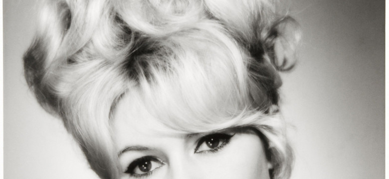 I Bóg stworzył Bardotkę! Brigitte Bardot, symbol seksu i ikona kina, kończy 80 lat [ZDJĘCIA]