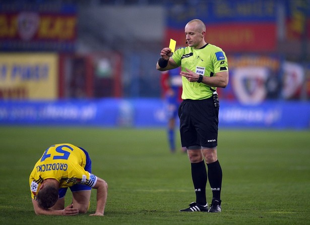 Polski arbiter będzie sędziował mecze na Euro 2016