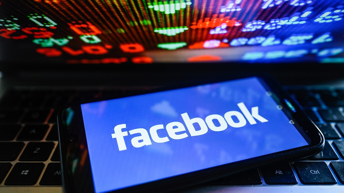 Veszélyes adathalászvírus kezdett el terjedni a Facebookon