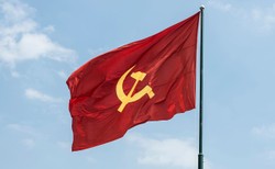 Rosja wróci do flagi państwowej z czasów ZSRR? "To symbol odradzającego się supermocarstwa"