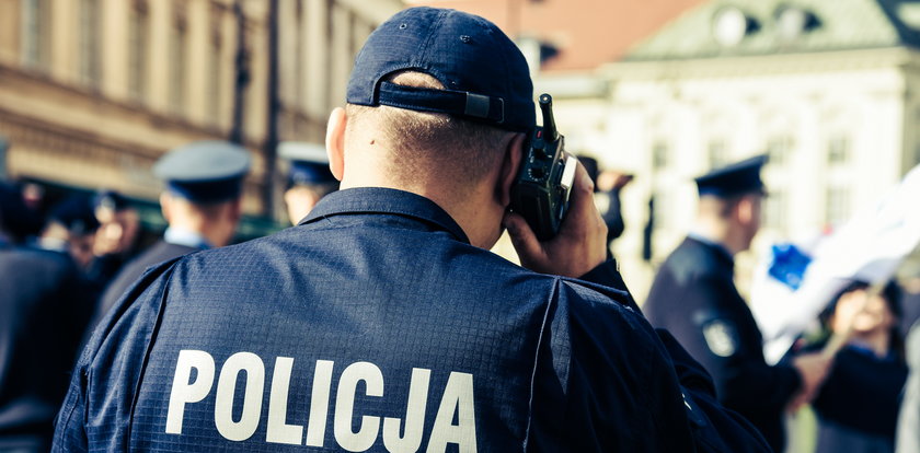 Szokujące sceny w lokalnej rozgłośni. Policja zatrzymała prezentera tuż przed wejściem na antenę