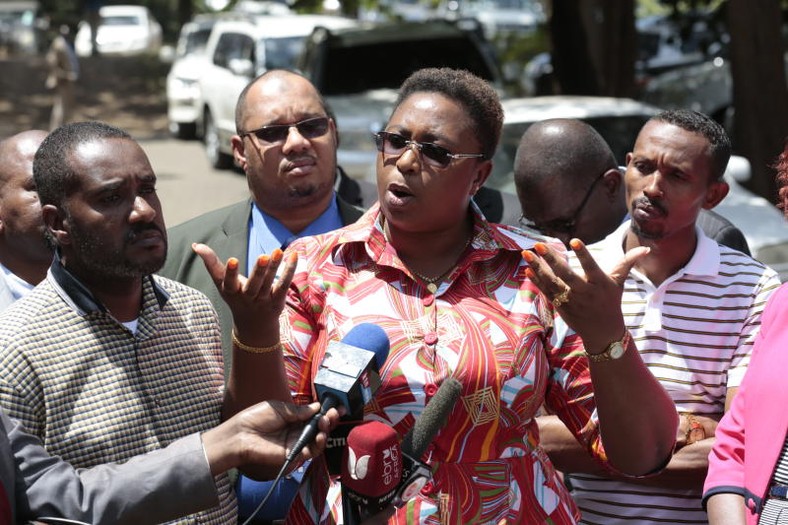 Malindi MP Aisha Jumwa (right) and Msambweni MP Suleiman Dori flanked by coast leaders address the press 