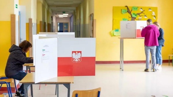 By wybory mogły się odbyć, do rady musi kandydować co najmniej jedna osoba więcej, niż jest w niej miejsc.