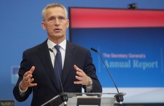 Stoltenberg: Należy spodziewać się więcej rosyjskich ataków na Ukrainę