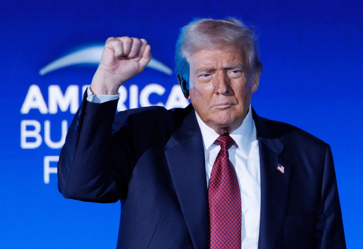 Rok od wyborów Donalda Trumpa na prezydenta. "Nie dotrzymał największej obietnicy"