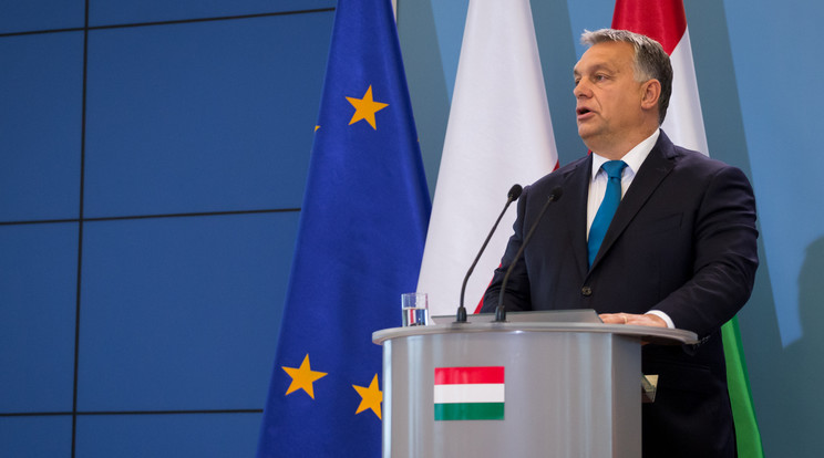 A magyar kormányfő egy nagyváradi lapnak adott interjút / Fotó: AFP