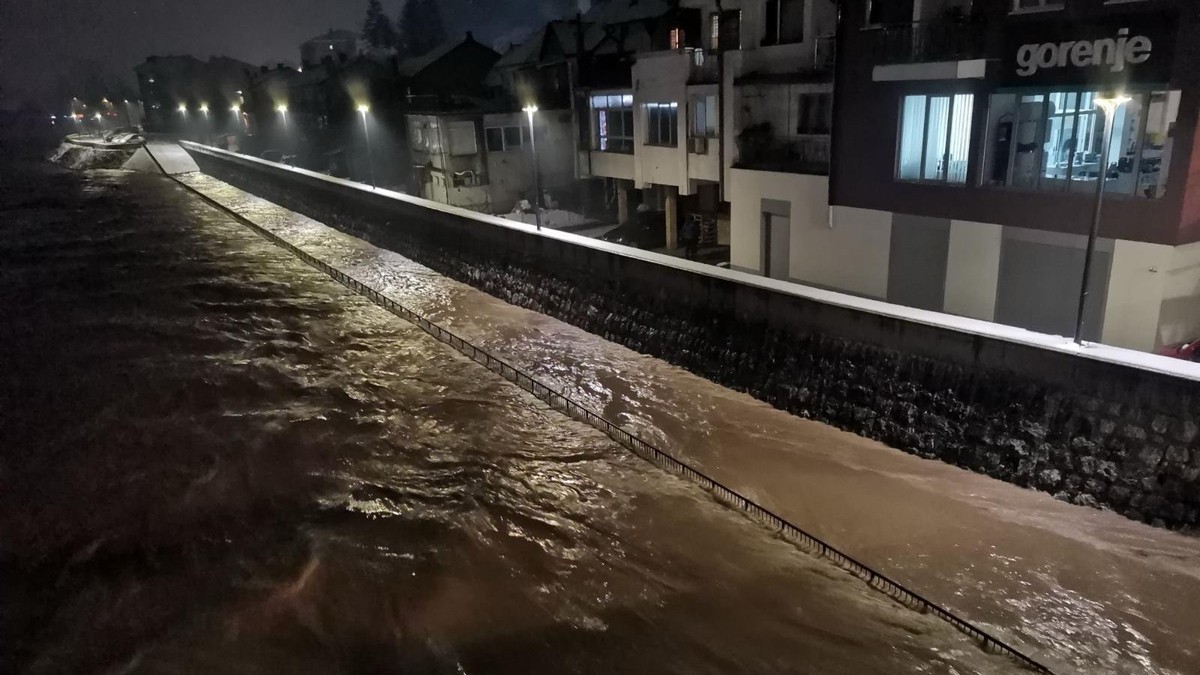 Uvedena vanredna odbrana od poplava na vodnoj jedinici "Lim - Prijepolje"