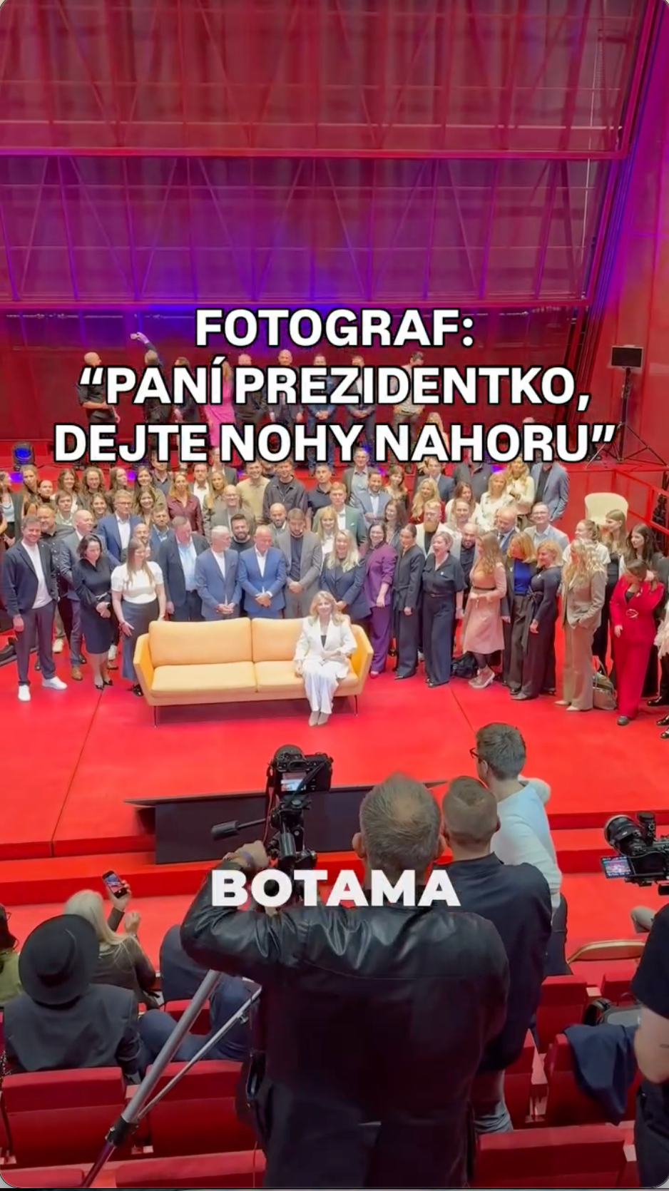 Video z fotenia na konferencii Forbes Lepší Česko baví internet. 