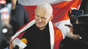 Białoruś uwalnia 123 ludzi. Ale nie Poczobuta