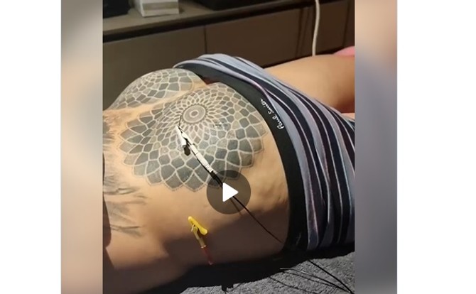 Ibrahimović tetovaža na zadnjici