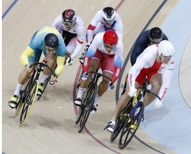 Zieliński szósty w kontrowersyjnym finale keirinu. Wyścig był dwukrotnie przerywany