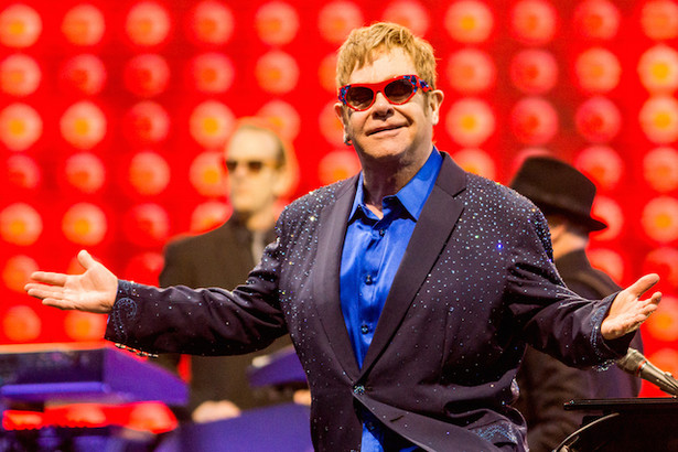 Pożegnalna trasa Eltona Johna z przystankiem w Polsce. Koncert wokalisty 4 maja 2019 roku