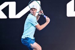 Hubert Hurkacz przegrał w finale turnieju ATP z Jannikiem Sinnerem