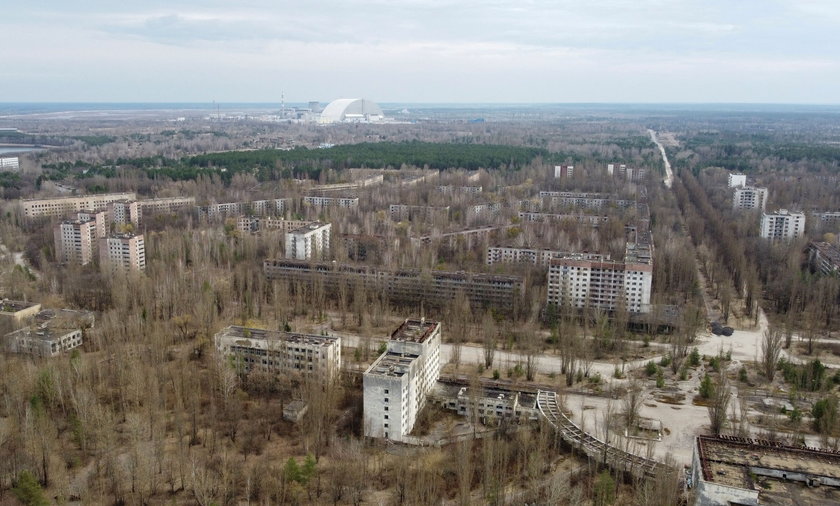 Wokół elektrowni w Czarnobylu płona lasy. 