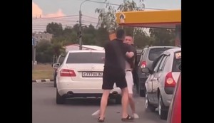 Tuče na pumpama u Rusiji