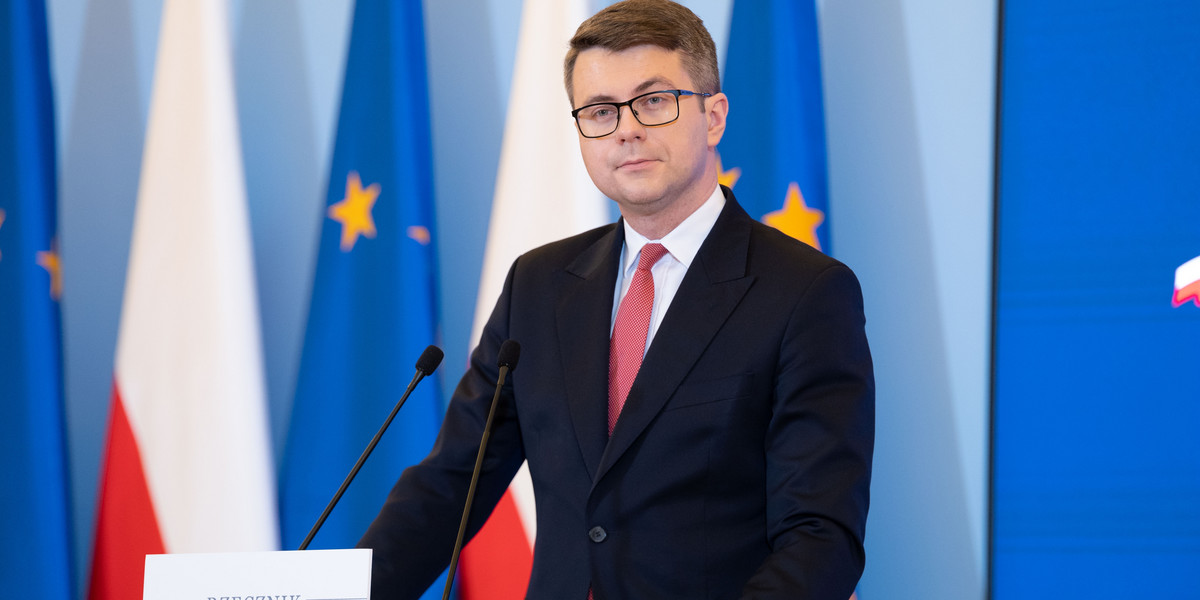 Rzecznik prasowy rządu Piotr Müller powiedział, że nie są planowane żadne zmiany w tzw. podatku Belki.