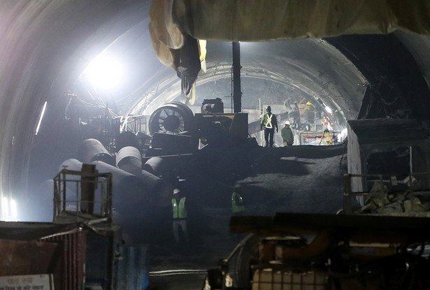 Akcja ratunkowa w tunelu