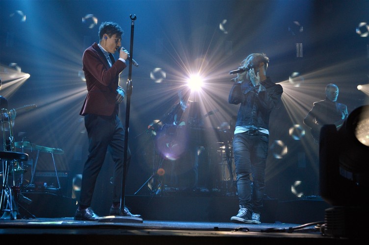 Organek podczas koncertu Dawida Podsiadło - koncert na warszawskim Torwarze, 9 grudnia 2016