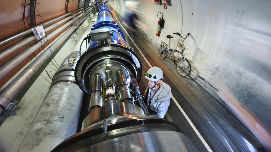 Tunel Wielkiego Zderzacza Hadronów