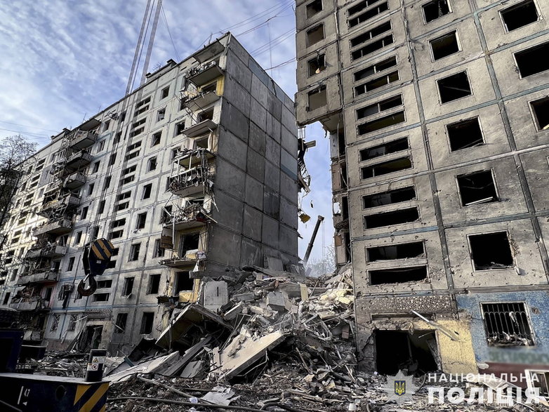 Rosjanie ostrzelali budynek mieszkalny w Zaporożu.