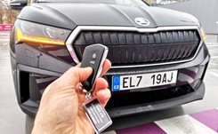 Skoda Enyaq już na polskich drogach. Zaskakuje nie tylko zasięgiem