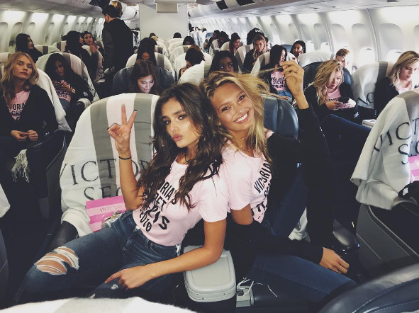 Taylor Hill i Romee Strijd