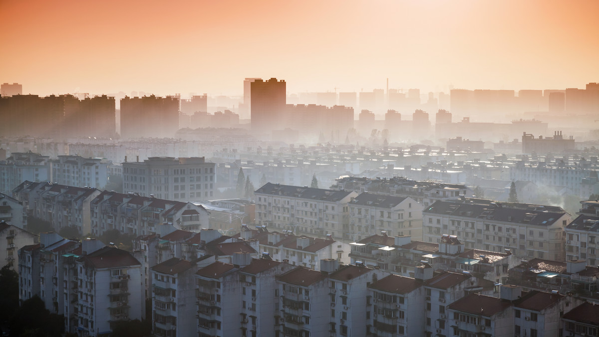 Mimo powracających niskich temperatur zdecydowanie większa część Polski nie musi obawiać się dziś smogu. W tej chwili na północy, wschodzie i w centrum kraju jakość powietrza utrzymuje się na poziomie dobrym lub umiarkowanym.