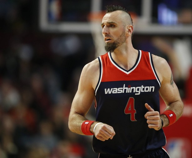 Liga NBA: Wizards wygrali pierwszy mecz. 10 punktów i 8 zbiórek Gortata