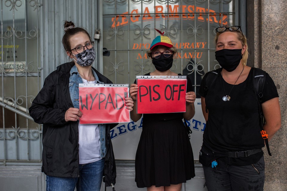 Manifestacja "WyPAD! Rząd na bruk!"