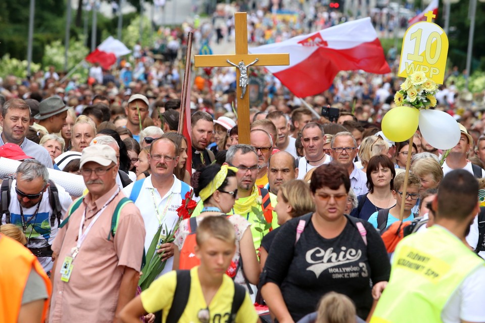 CZĘSTOCHOWA JASNA GÓRA PIELGRZYMKA WARSZAWSKA (pielgrzymi z Warszawy)