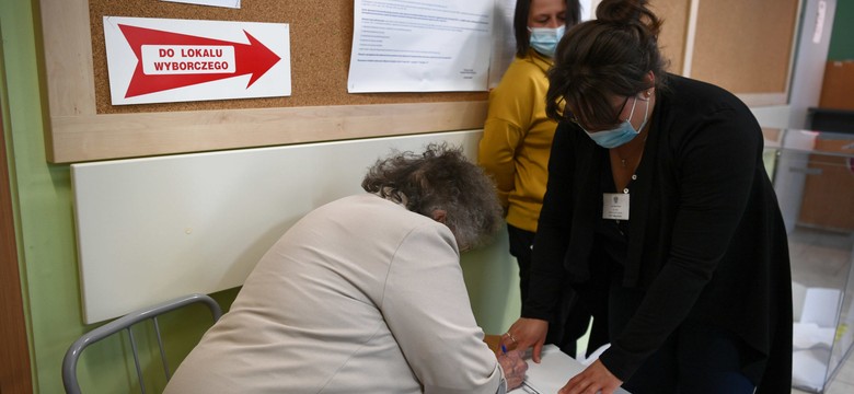 Przedterminowe wybory w Rzeszowie. Rośnie frekwencja