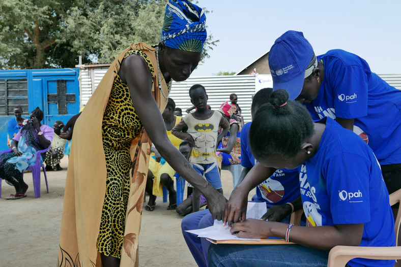 Rejestracja do wsparcia nieżywnościowego w Sudanie Południowym, fot. PAH, 2020
