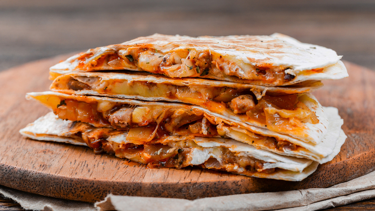 Quesadilla – przepis na tradycyjne danie z dalekiego Meksyku. Pycha!