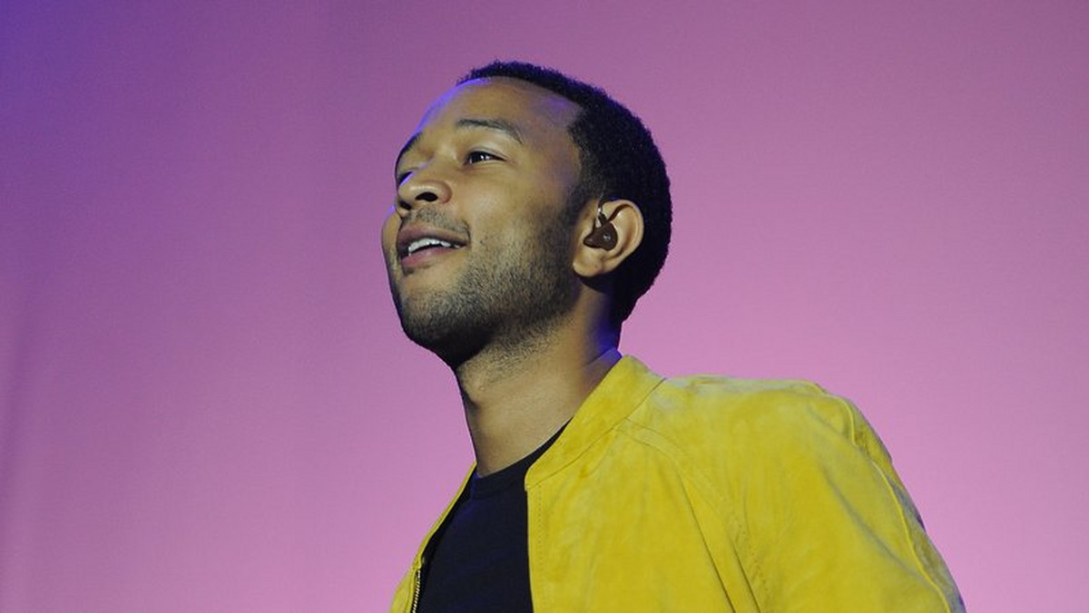 24 października na warszawskim Torwarze wystąpi John Legend. Zwycięzca licznych prestiżowych nagród, w tym Grammy, odwiedzi Polskę w ramach swojej trasy "All of Me Tour".