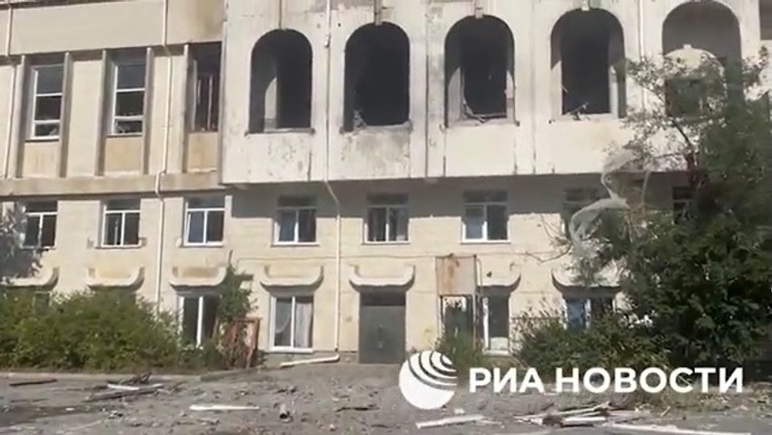 Ukrajinski napad na Krim, škola u Forosu