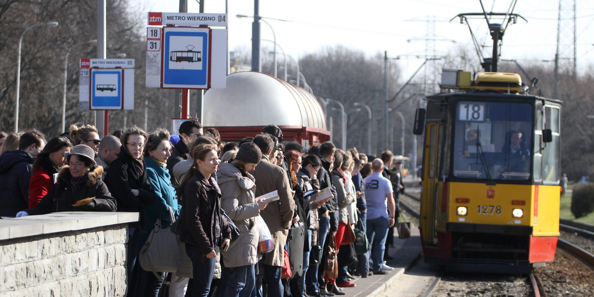 Tłok w tramwajach na Mokotowie